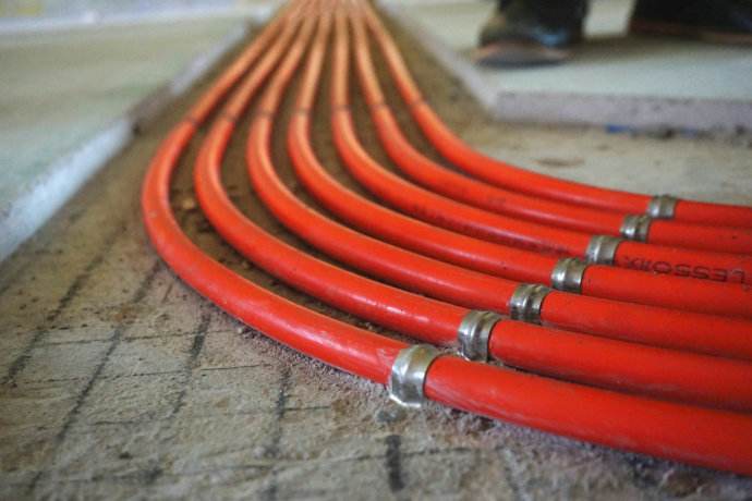 鄭州辦公室裝修中的強電、弱電是指什么？怎么區分？