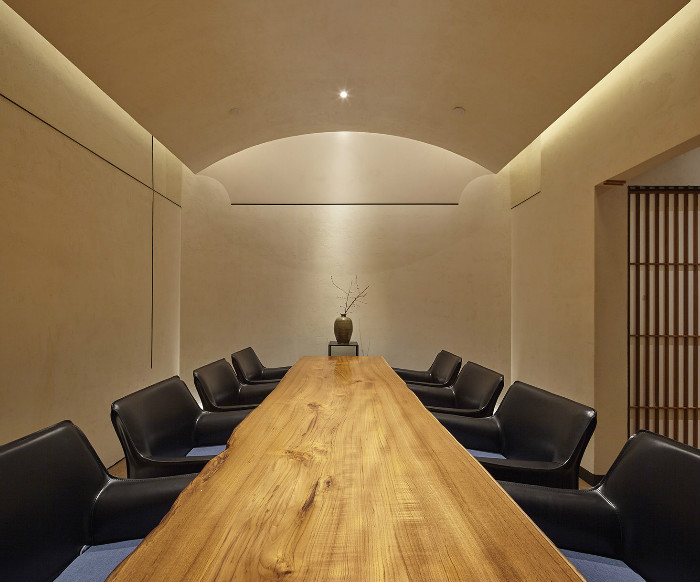 鄭州專業(yè)餐廳裝修公司推薦鮨然日式料理店設(shè)計(jì)案例